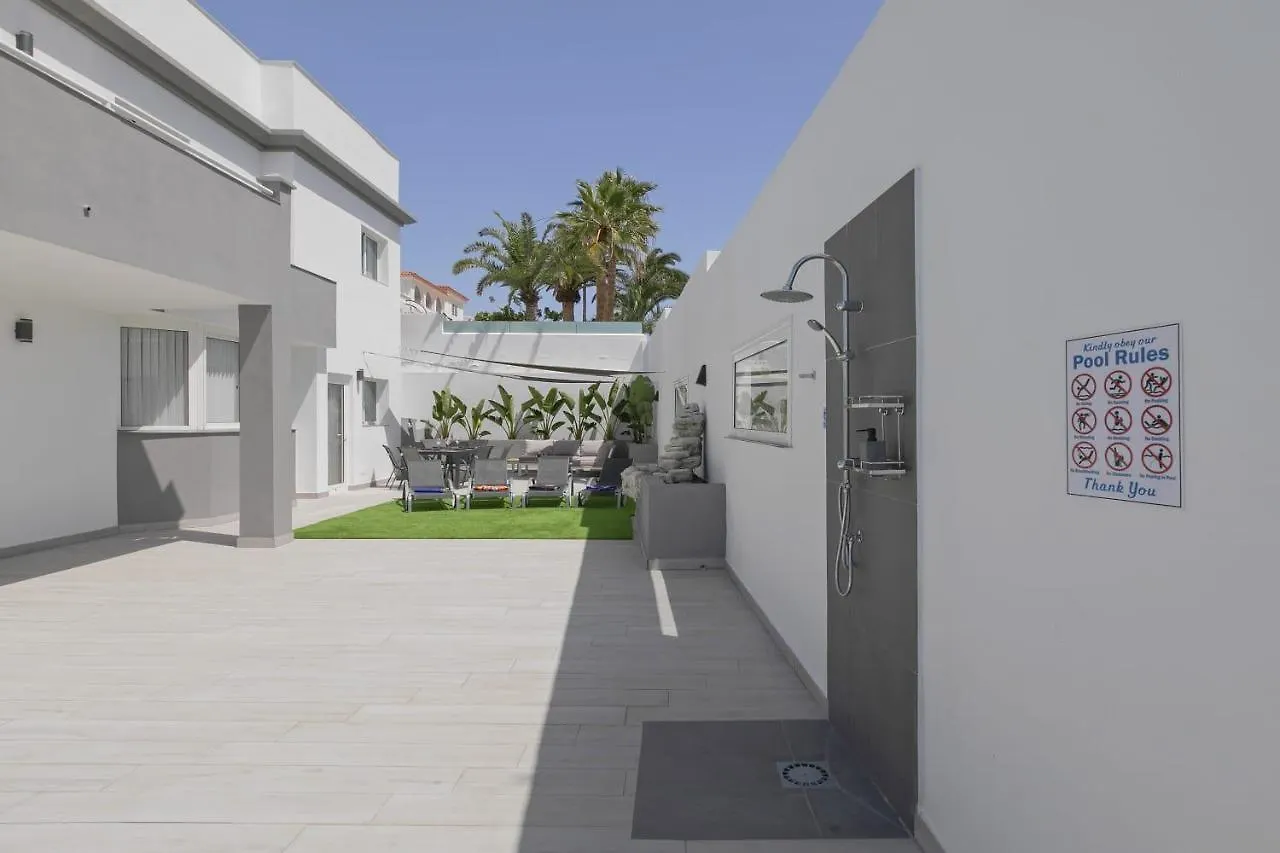 Chayofa Stunning Apartment Within Villa Nr Los Cristianos