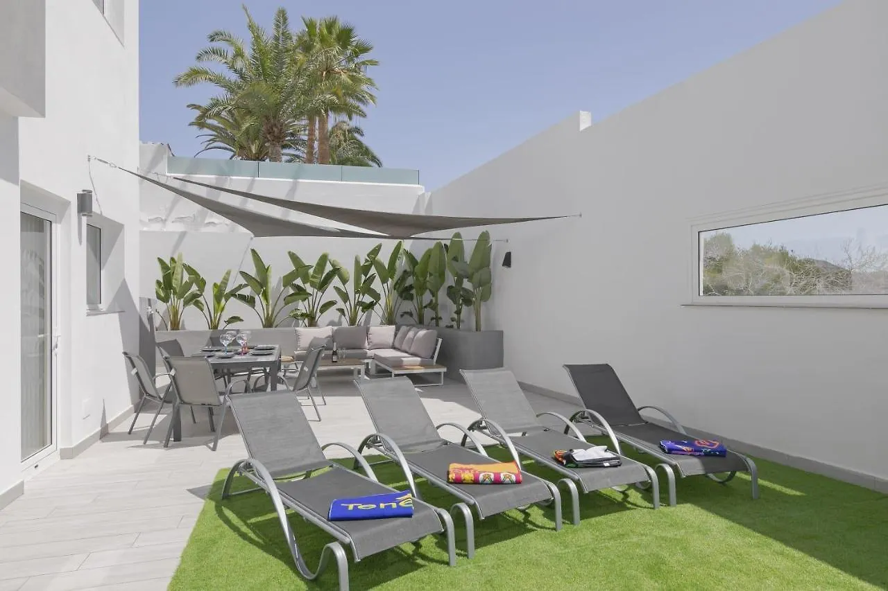 Chayofa Stunning Apartment Within Villa Nr Los Cristianos ספרד